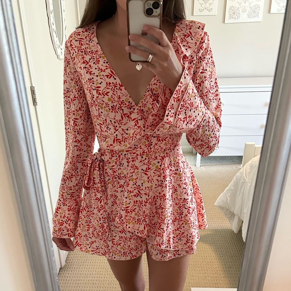 FINDERS Pink & Red Floral Bell Sleeve Wrap Romper